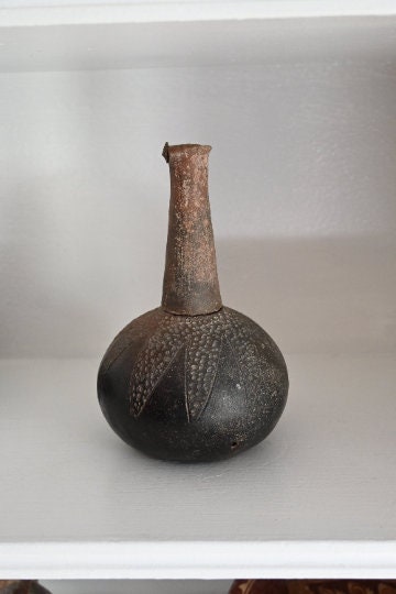 Authentic Pre-Columbian Chavin-Cupisnique, ca. 1000 to 200 BCE. Artifact  (Peru) Vessel