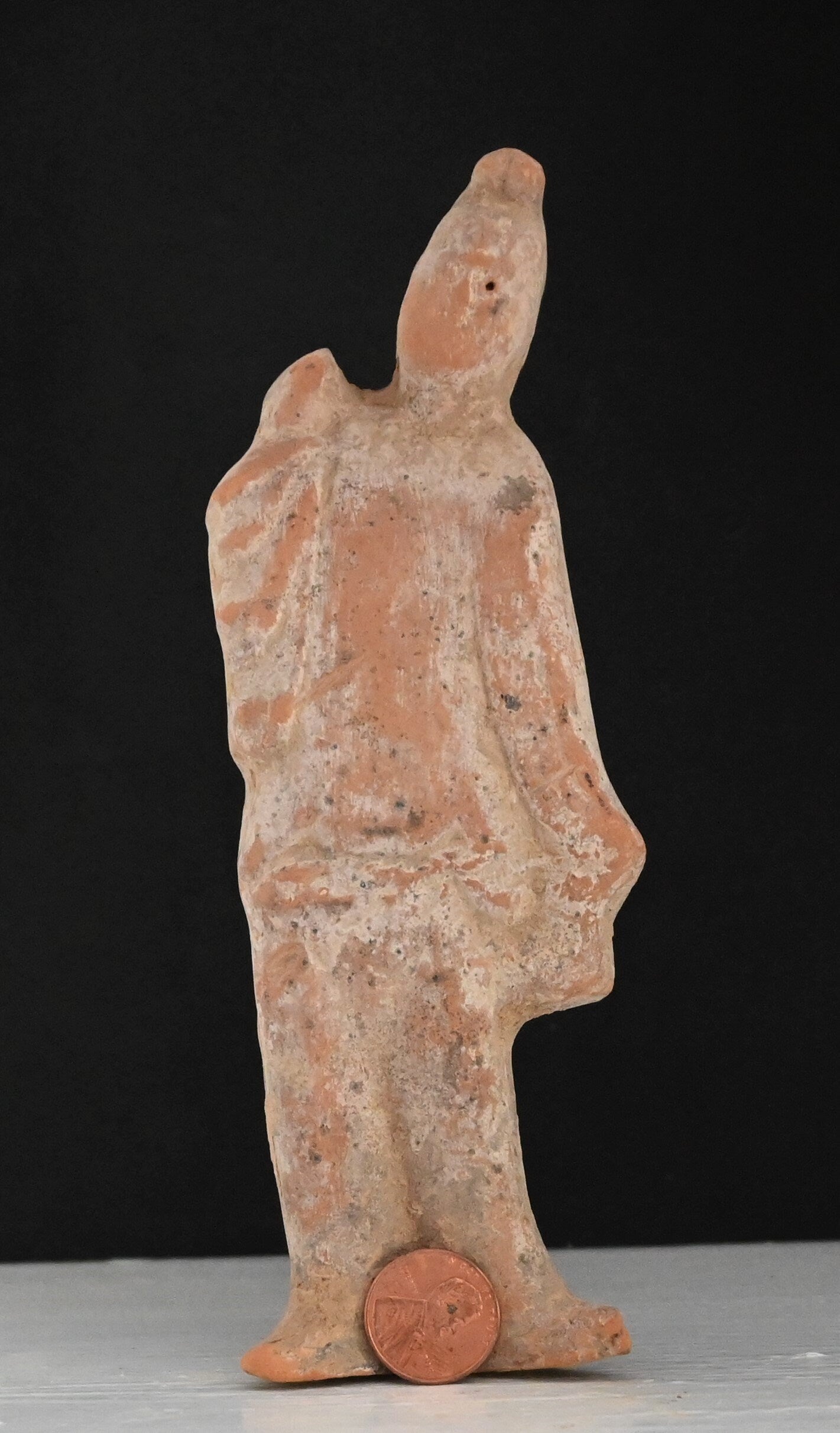 Authentic Han Dynasty, ca. 206 BCE to 220 CE Elegant mold-formed terracotta tomb attendant 7 inches with COA and provenance